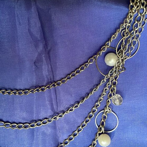 Necklace with pearls and beads, 4 chain layers