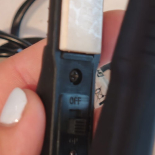 Travel hair straightener