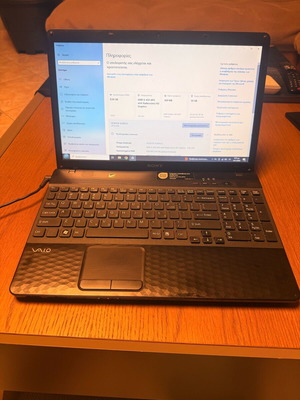 Sony VAIO 15.6" VPCEL2S1E laptop used with 8GB RAM and 60GB SSD