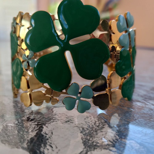 Steel Bracelet Cuff with Green Four-Leaf Clovers, New