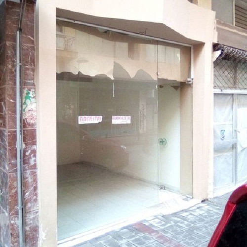 Commercial space 40 sqm in Giannitsa for professional use with mezzanine