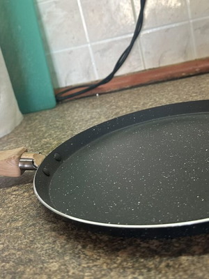 Τηγάνι αντικολλητικό για κρέπες Ø26cm σαν καινούργιο