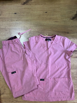 Koi medical uniform like new, size XXS