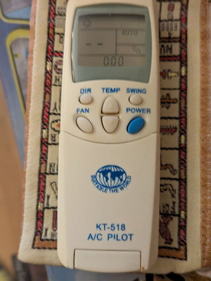 Τηλεκοντρόλ air condition universal μεταχειρισμένο, KT-518
