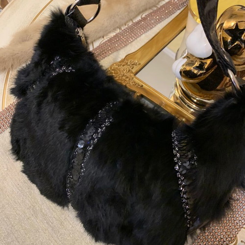 Fur shoulder bag new, black
