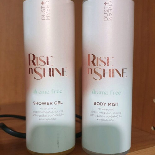 Shower gel and body mist Rise 'n Shine new, together