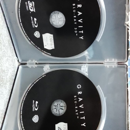 Gravity Blu-ray like new with Greek subtitles and 3D version