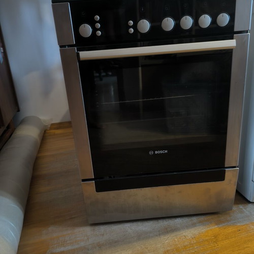 Bosch kitchen used with external wear