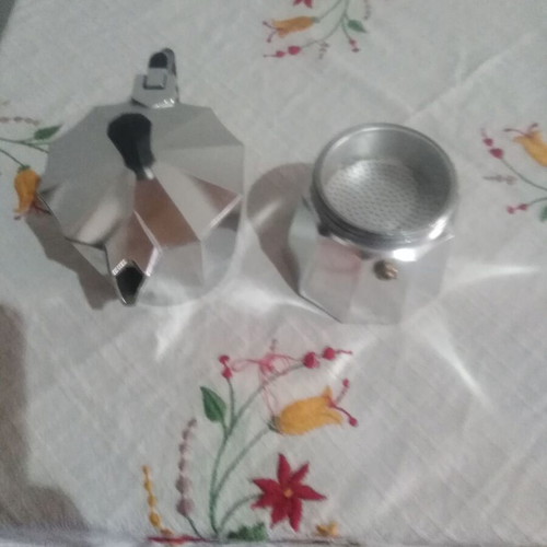 Loumidis hand coffee maker like new, collectible