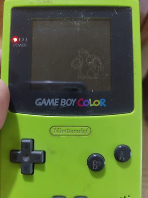 Game Boy Color μεταχειρισμένο με παιχνίδια, χωρίς κάπακι