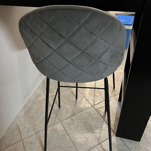 Set of 2 grey velvet bar stools