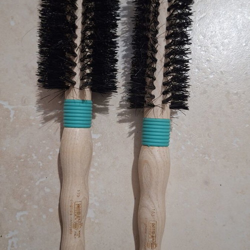 Mira hairbrushes professional, like new, Italy