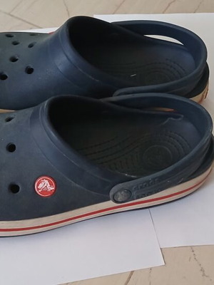 Crocs slippers blue used, size 37-38