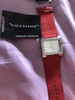 Vintage Vernier watch with leather strap new women's