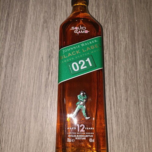 Johnnie Walker Black Label 12 Year Old Squid Game Special Edition new