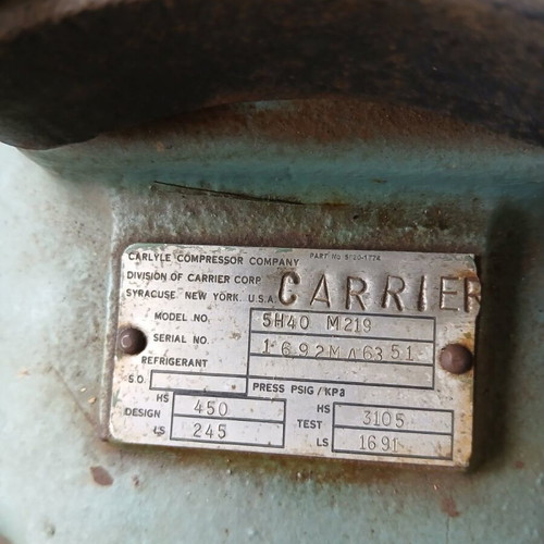 Ψυκτικό μηχάνημα Carrier 40Hp 77Kw πλήρως ανακατασκευασμένο