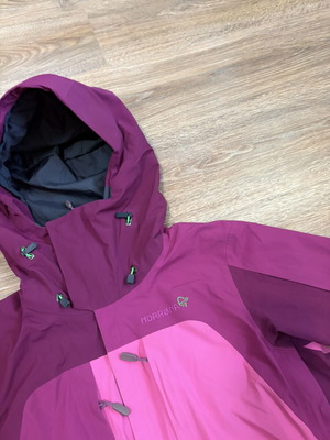 Norrona Narvik GoreTex 2L Insulated Jacket women's M like new, colorful
