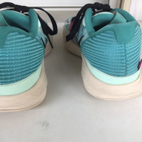 Nike Kyrie Low 5 "Community" sneakers used, women's size 38, turquoise
