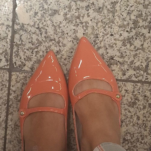 Tamaris orange patent leather Mary Jane flats size 38