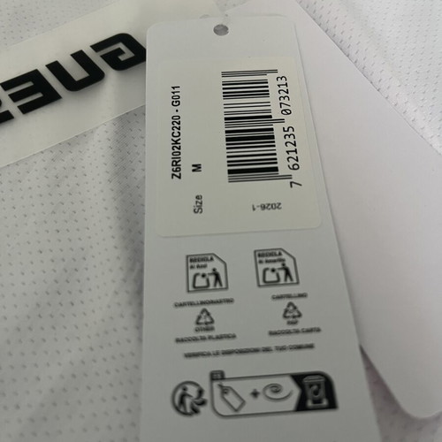 Guess men's white T-shirt size M, new with tags