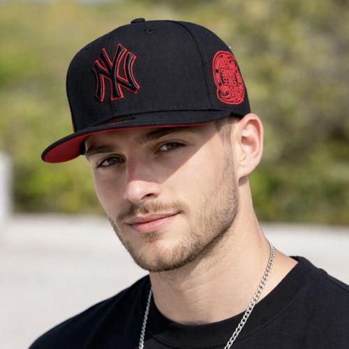 New Era hat new, size 57.7, black and red
