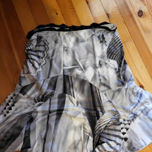 Scarpa set used, size L-XL, silk jersey with embroidery