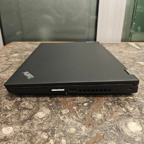 Lenovo ThinkPad P-15 Gen. 2 workstation like new with 2 chargers