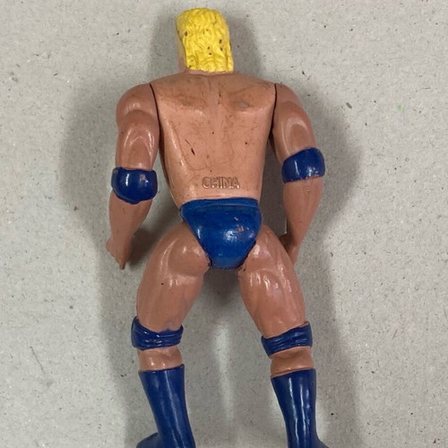 JAKKS Pacific 1997 WWF WrestleMania Sycho Sid In good condition Price 9 Euros
