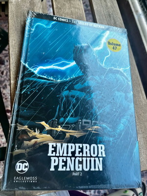 DC Comics The Legend of Batman Volume 47 Emperor Penguin Part 2 new, sealed