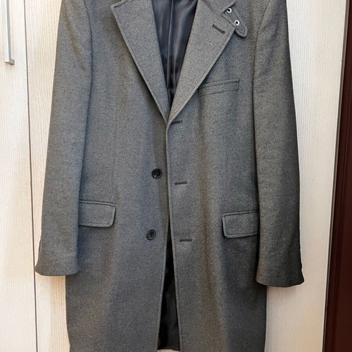Zara men's coat xl grey in good condition