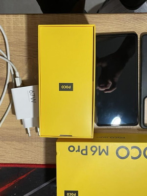 Xiaomi Poco M6 Pro 256GB 8GB RAM smartphone like new with case and 67W charger