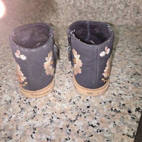 Zara No 21 shoes used in very good condition
