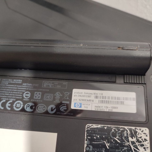 Laptop Hp Mini 110 μεταχειρισμένο, πληκτρολόγιο δεν λειτουργεί, με φορτιστή