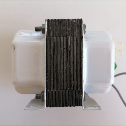 Amarro Hellas 16.6 V power transformer used with terminal