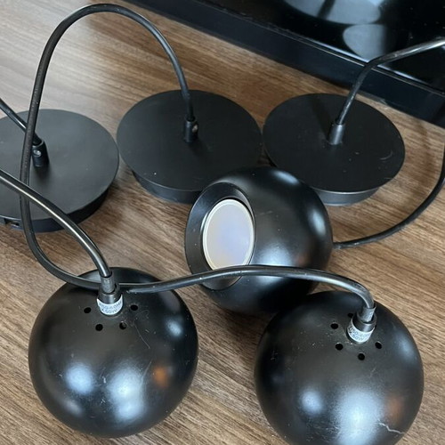 Pendant lights set of 3 used, black metal spherical design