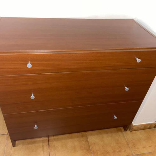 Bedroom furniture set with dresser and 2 nightstands, dark wood finish