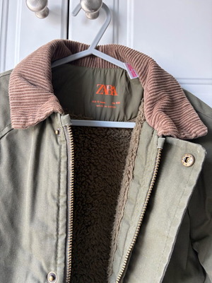 Zara jacket ανοιξιάτικο με γιακά κοτλέ, νούμερο 4 ετών, σαν καινούργιο