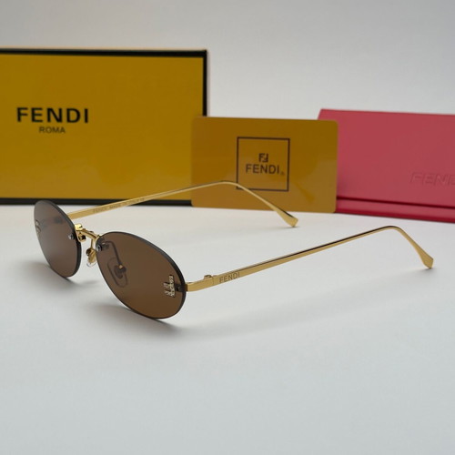 Fendi Roma Oval Gold Edition women's sunglasses new, black and brown