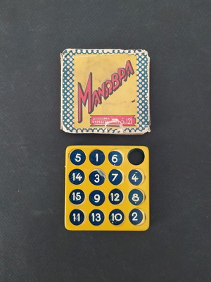 Manobra board game used, Greek 1950s numbers and words