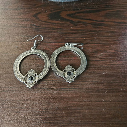 Boho earrings with black stone like new
