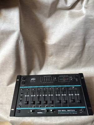 Peavey CD Mix 9072 A professional DJ mixer used