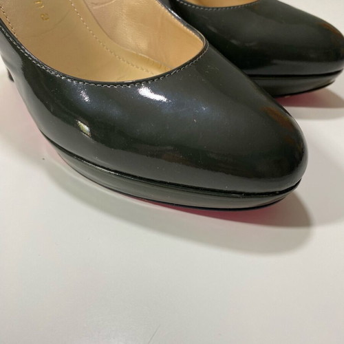 Gray pumps used size 37