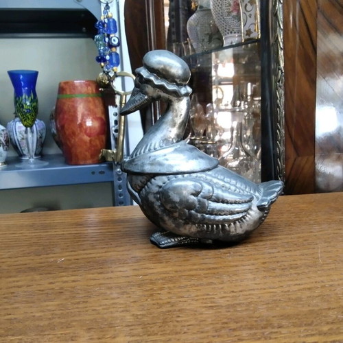 Iron Duck Tabletop Piggy Bank like new, silver color 17x14x9 cm