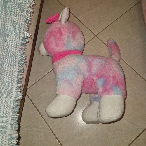 Plush Cat Like New With Sparkling Eyes
