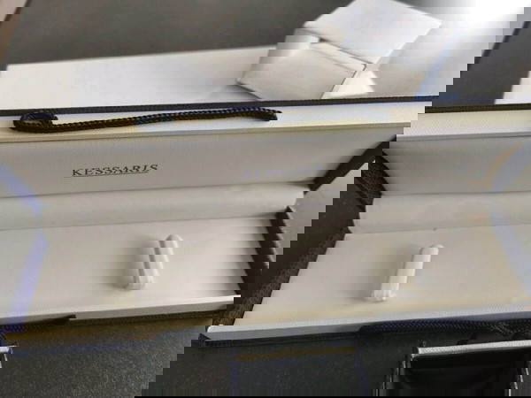 Συσκευασία kessaris για βραχιολι και για δακτυλιδι