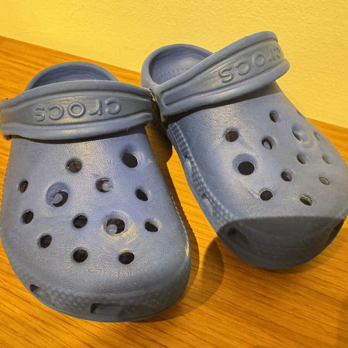 Crocs casual shoes blue size 24 EU 7 used