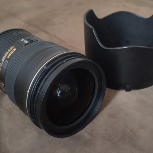 Nikon 24*70 2.8 lens used, autofocus needs repair, full frame