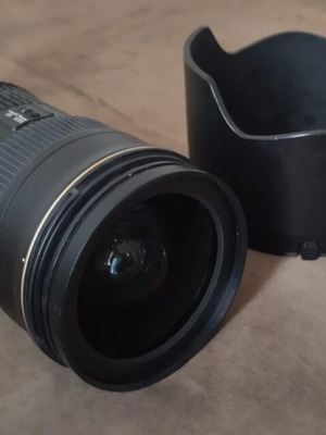 Nikon 24*70 2.8 lens used, autofocus needs repair, full frame