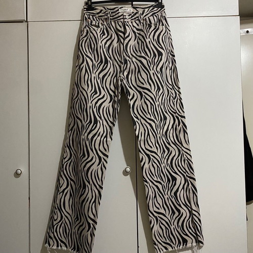 Animal print pants straight fit size 40 EU new, unworn