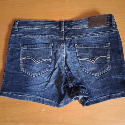 Lee Cooper shorts, size 10 UK / M-38, blue